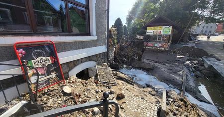 Weszli do swojego pensjonatu po powodzi. "Jesteśmy totalnie załamani"