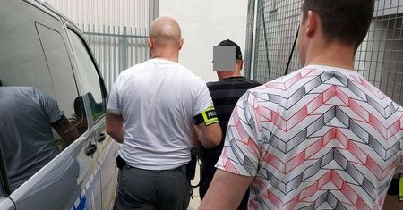 Oblał benzyną i podpalił żonę. Grozi mu dożywocie