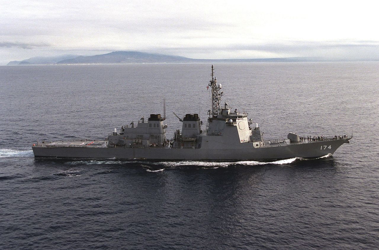 Japoński niszczyciel typu Kongō