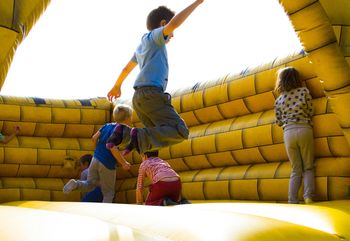 Łódź: Afterparty Summer Festival 2025 w Monopolis. Występy i atrakcje rodzinne