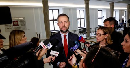 Kosiniak-Kamysz wskazuje broń. Jest kluczowa w trakcie wojny