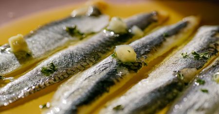 Omega-3 zimą. Dlaczego są ważne nie tylko dla serca?