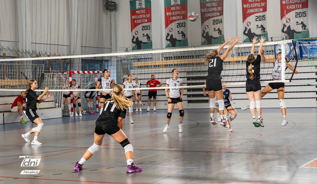 Tylu drużyn siatkarskich jeszcze w Pile nie było