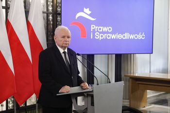 Kaczyński tłumaczy się z "psa w mikrofalówce". "Mogę przeprosić"