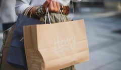 Polacy wierzą w poprawę ich sytuacji ekonomicznej. “Nie rezygnują z przyjemności życia codziennego”