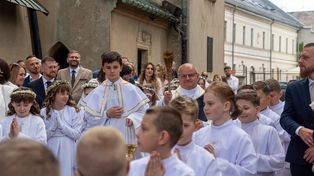 Pierwsza Komunia Święta w Olkuszu. Wyjątkowy dzień w Bazylice św. Andrzeja Apostoła dla ponad 30 dzieci pierwszokomunijnych