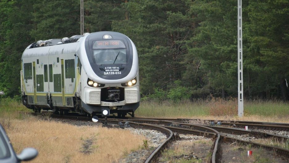 Pociąg na trasie Zielona Góra - Gubin
