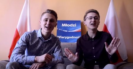 Sieradz. Bliźniacy nagrali piosenkę disco-polo dla Andrzeja Dudy. Niesie się w sieci