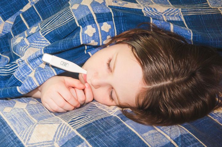 Co musisz wiedzieć gdy dziecko ma gorączkę? 