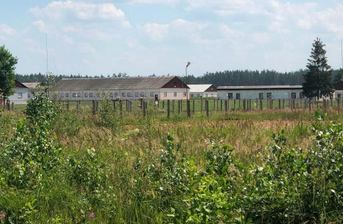 CNN: Białoruś buduje obozy dla więźniów politycznych. Niepokojące doniesienia