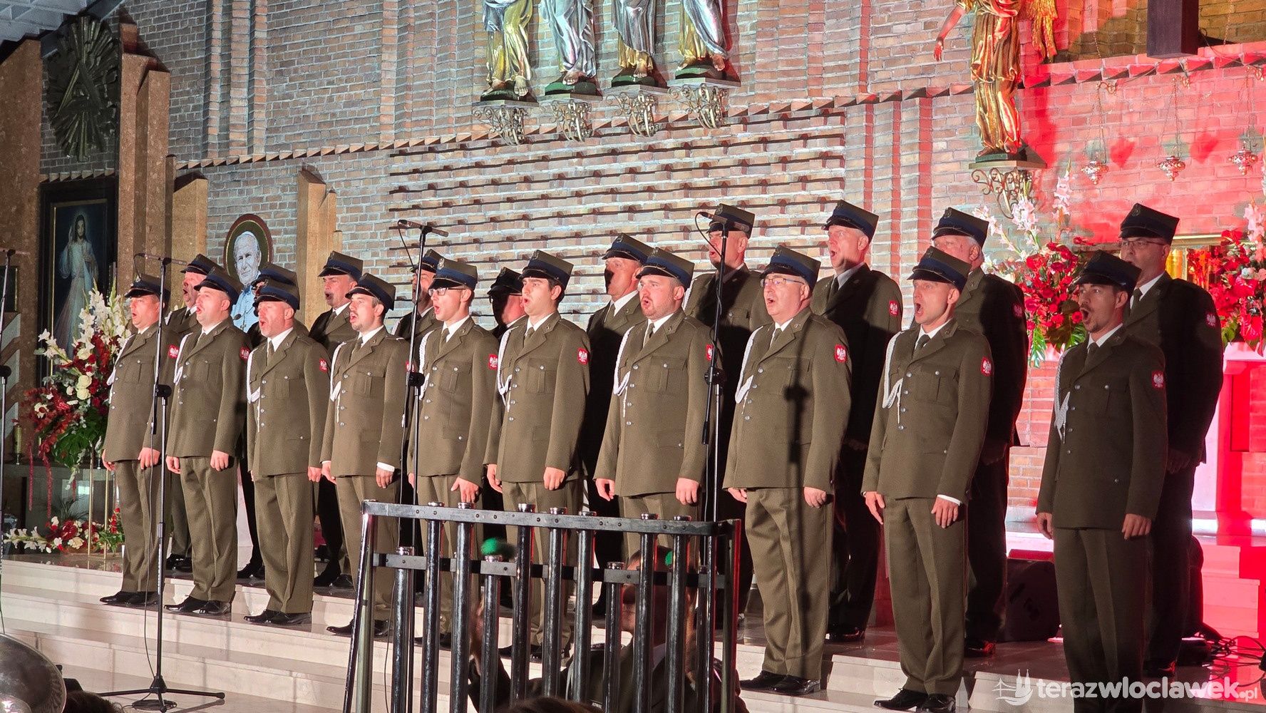 Reprezentacyjny Zespół Artystyczny Wojska Polskiego wystąpił w Sanktuarium św. Józefa we Włocławku