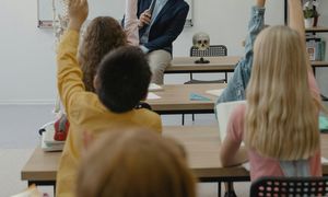 Skandal w szkole w Zielonej Górze. Pijany nauczyciel prowadził lekcje