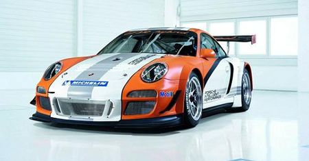 Jak działa Porsche GT3 R Hybrid?