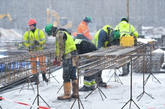 Wielkiego bezrobocia nie będzie. Jednak o podwyżkach możemy zapomnieć