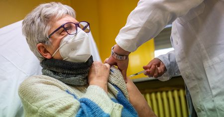 Pfizer i AstraZeneca. Włochy idą do sądu. Chodzi o dostawy szczepionek