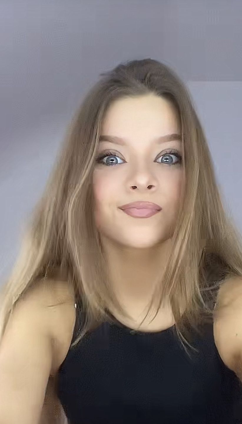 13-letnia córka Tomasza Oświecińskiego robi karierę na TikToku