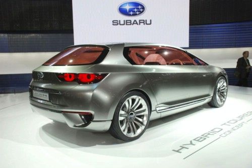 Subaru Hybrid Tourer Concept w Tokyo