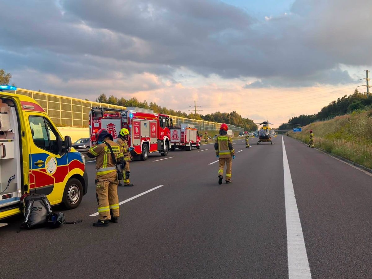 Poważny wypadek na A1. Motocyklista w szpitalu