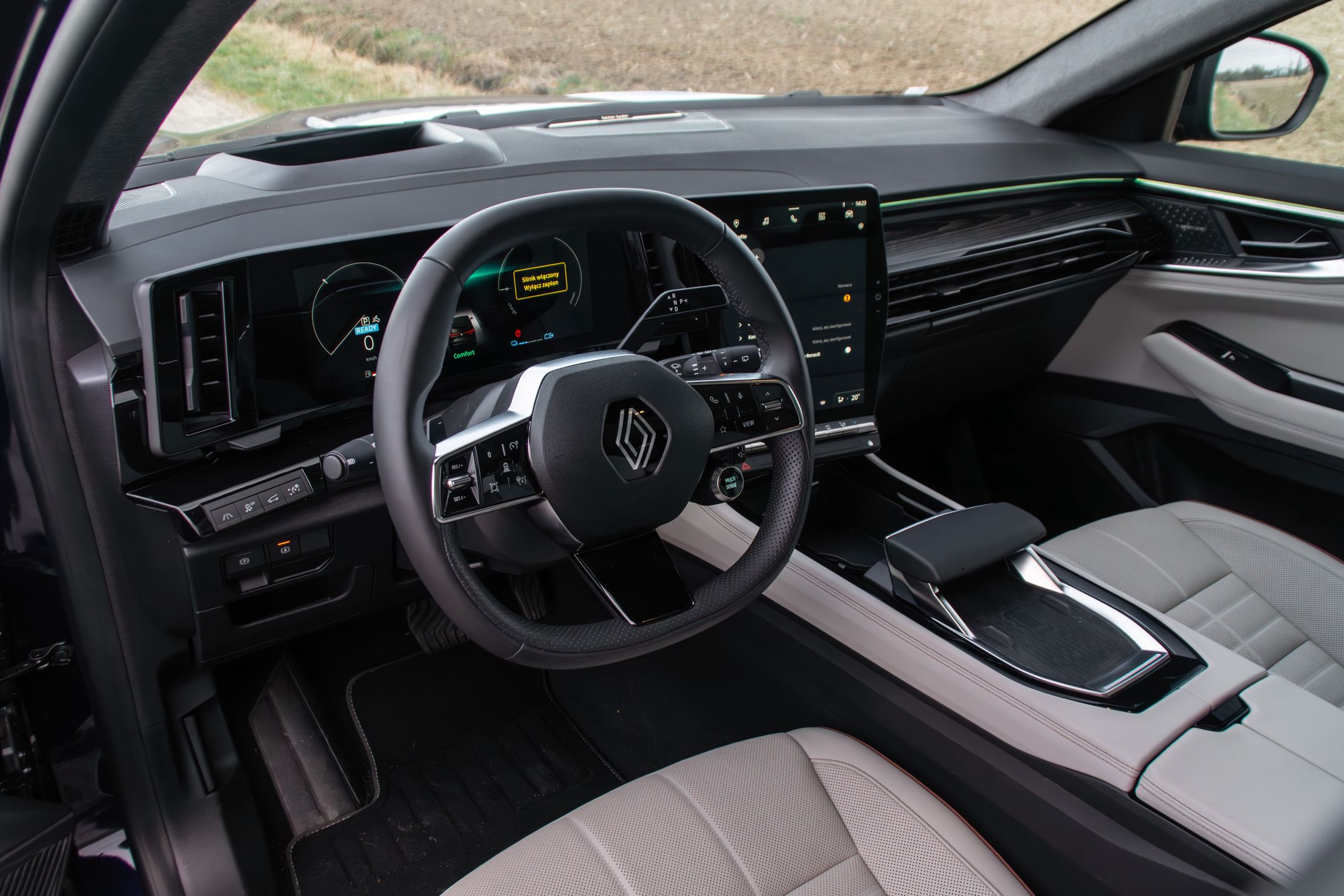 Renault Espace E-Tech
