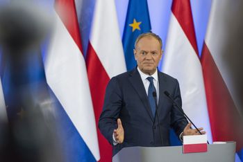 Pracownicy szpitala reagują na słowa Tuska. Chodzi o szpital w Lesku