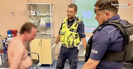 Mężczyzna dotkliwie pogryzł sąsiadów. Policjanci użyli paralizatora
