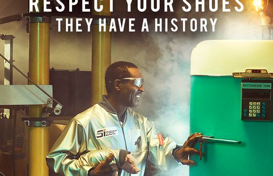 Brian Scott podróżuje w czasie w reklamach sklepów Sizeer