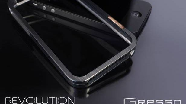 Bumper za 3000 dolarów. Najdroższy gadżet do iPhone'a 5? 1