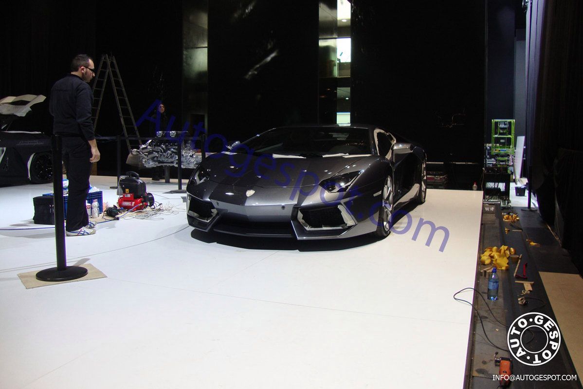 Lamborghini LP700-4