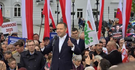 Prezydent podpisał ustawę. Koniec z trzymaniem psów i kotów na uwięzi!