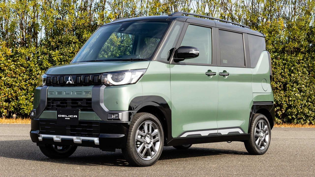 Mitsubishi Delica Mini