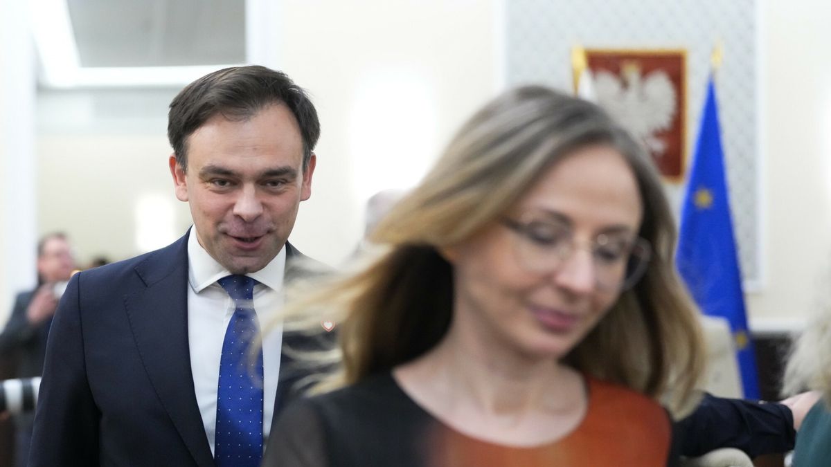 Minister finansów Andrzej Domański i ministra rodziny, pracy i p