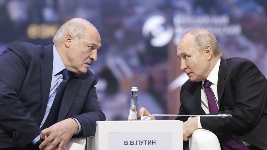 W czwartek w Moskwie podpisano porozumienie o rozmieszczeniu na Białorusi broni jądrowej