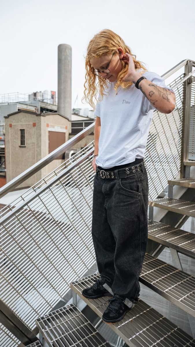 FA24_Skate_DIME_Mixxa_Lifestyle_9x16_3828