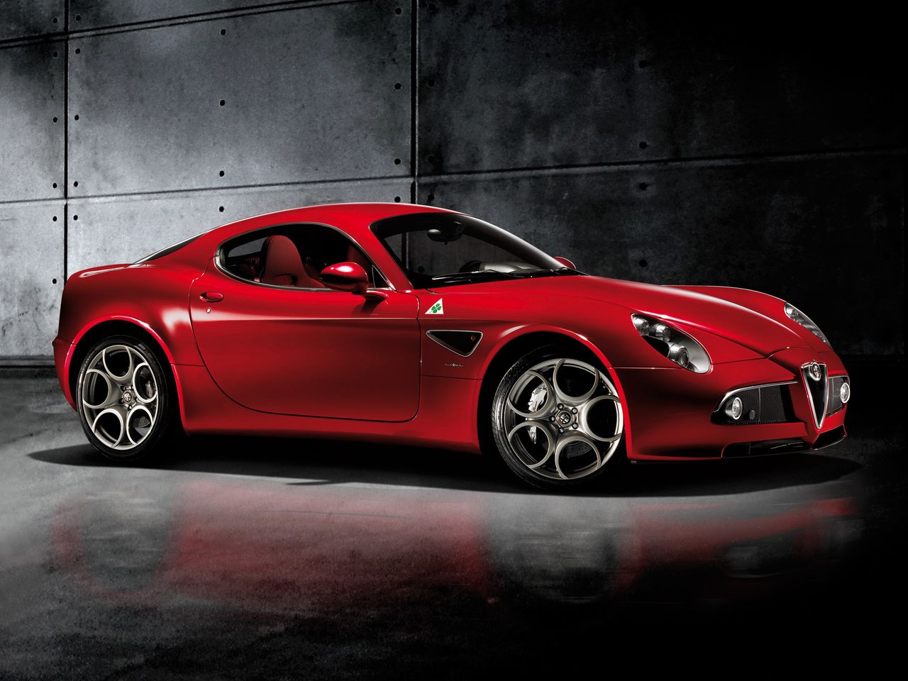 Alfa Romeo 8C Competizione i 8C Spider [galeria zdjęć]