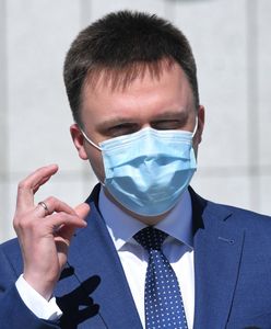 Wybory prezydenckie 2020. Szymon Hołownia sceptycznie o debacie TVP. "Zastanowimy się"