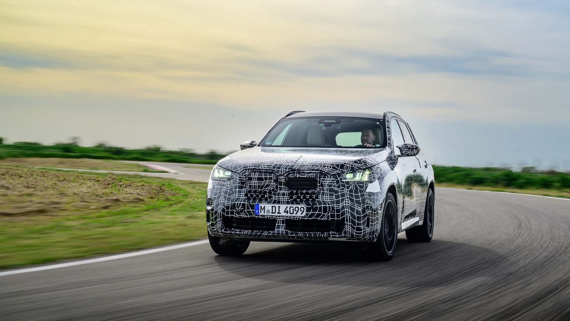 Nowe BMW X1 w kamuflażu