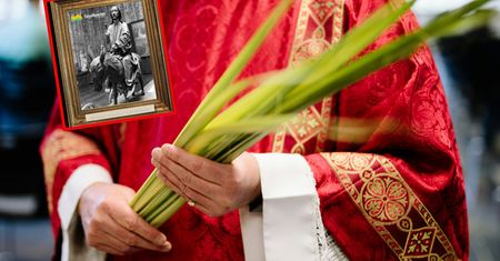 Niedziela Palmowa w Szydłowcu. Procesja z Chrystusem na osiołku