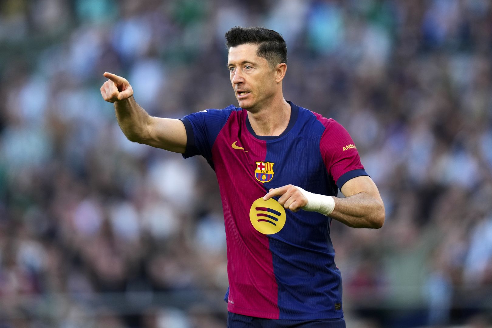 Robert Lewandowski piłkarzem roku. Już po raz dwunasty