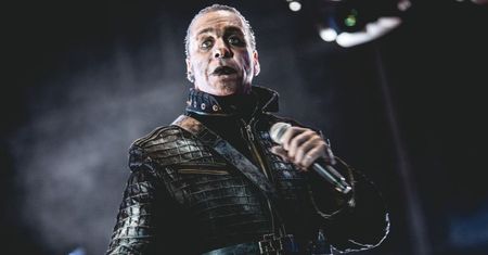 Till Lindemann miał podejrzenie koronawirusa. Lider grupy Rammstein trafił na oddział intensywnej terapii