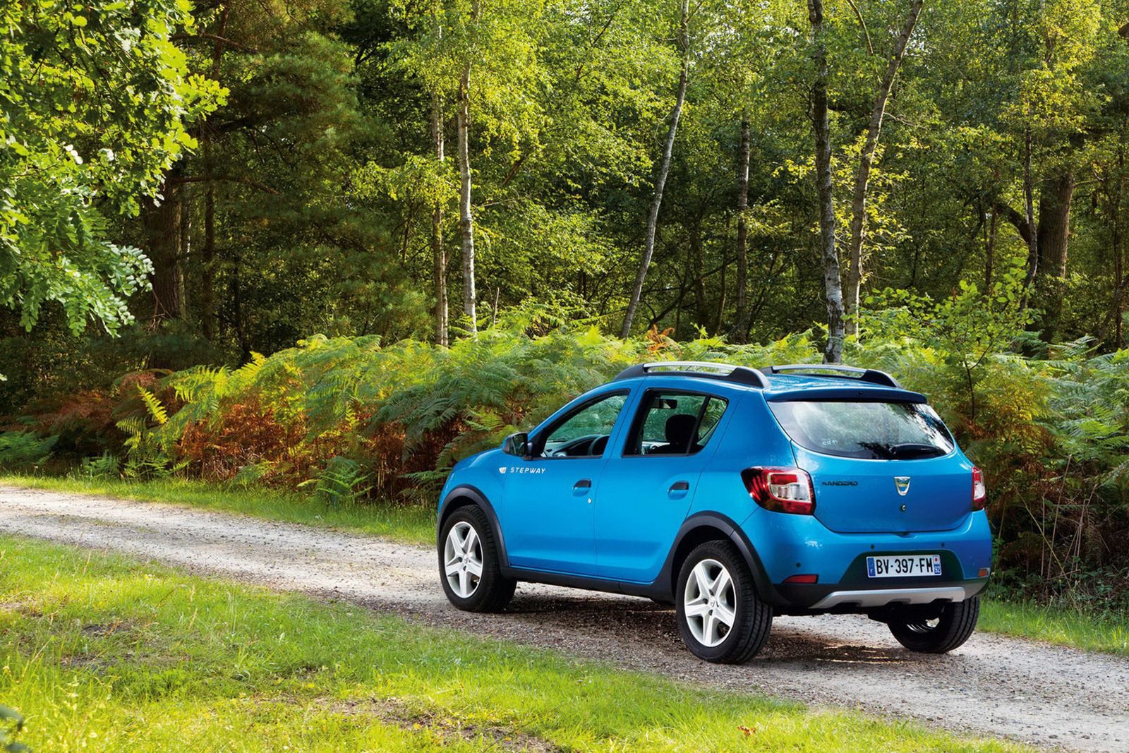 Dacia Logan, Sandero, Sandero Stepway