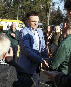 Państwo Hołownia na wiecu. Urszula pierwszy raz wyszła na scenę