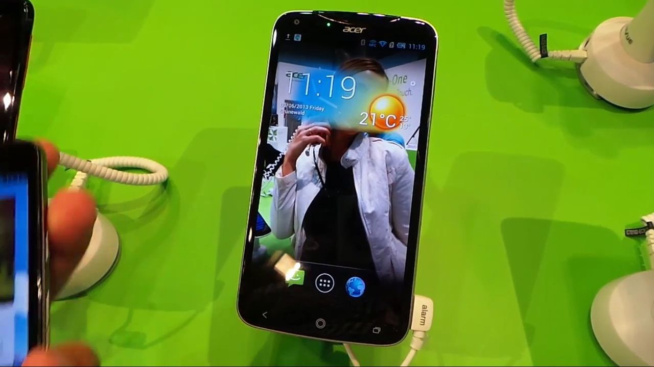 Acer Liquid S2 - 6-calowy potwór z nagrywaniem 4K w naszych rękach [wideo]