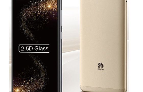 Huawei Y7 - nowy smartfon z serii Y za 799 zł (wideo)