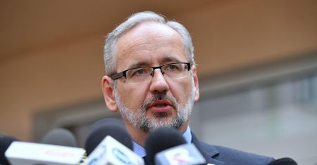 Podwyżka Niedzielskiego. Minister zdrowia zarabia więcej