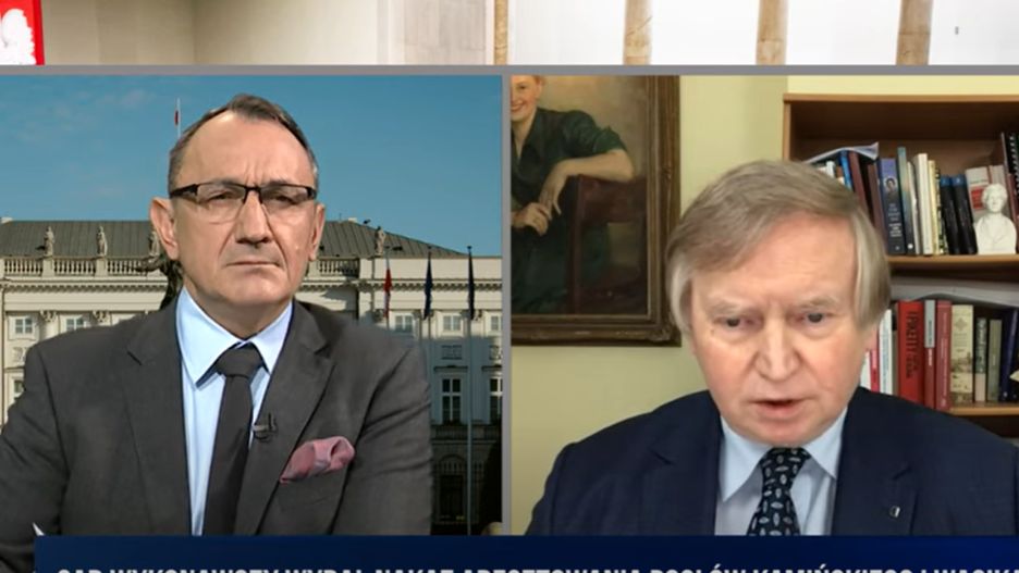 Krótka rozmowa Stankowskiego z prof. Piotrowskim