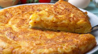 Zamiast smażyć placki ziemniaczane, robię omlet. Cała rodzina zajada ze smakiem