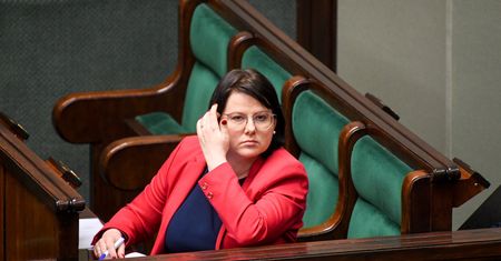 "Stop LGBT". Sejm nie zajmie się projektem Kai Godek. Sąd Najwyższy odrzucił skargę, bo "wpłynęła po terminie"