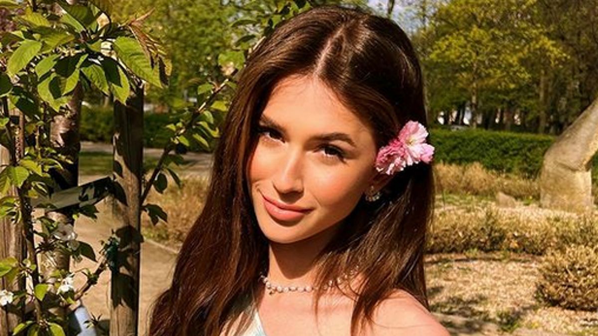 Metamorfoza Roxie Węgiel