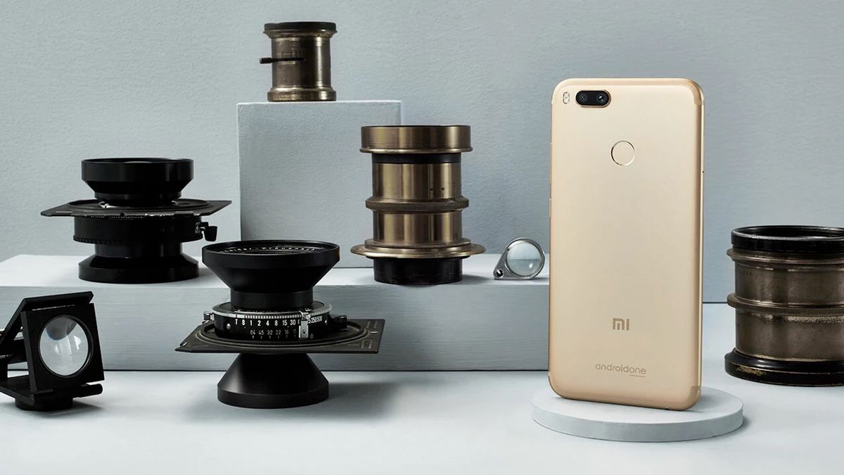 Xiaomi Mi A1 oficjalnie. Fotograficzny owoc współpracy Google'a i Xiaomi z zapowiedzianym... Androidem P 1