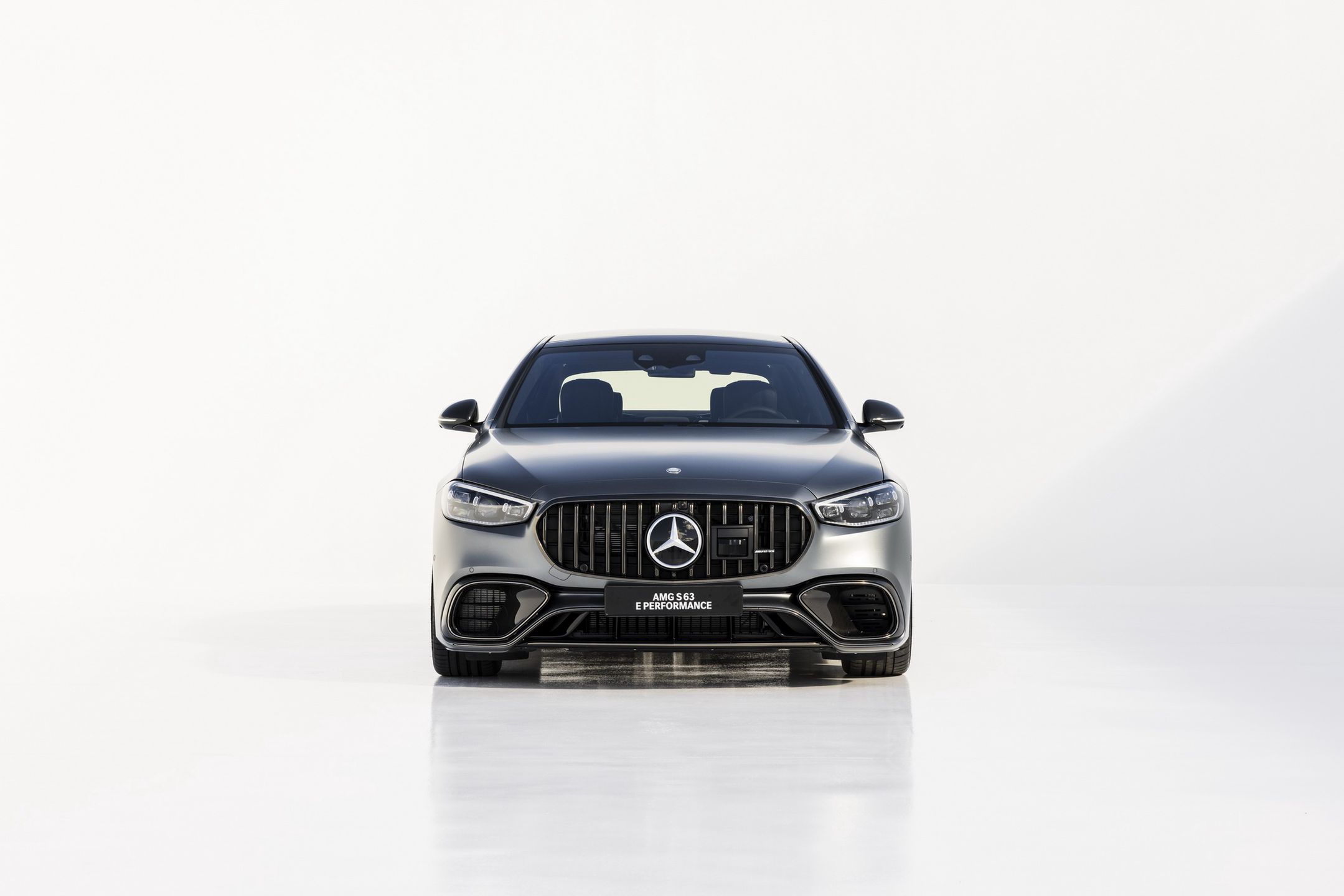 Mercedes-AMG S63 E-Performance